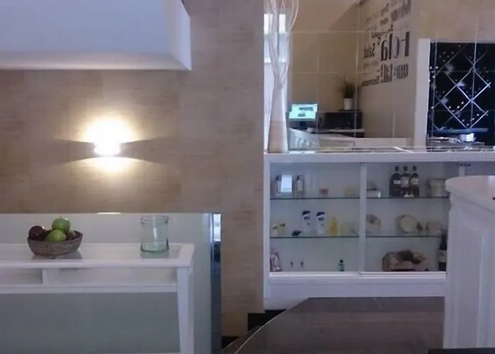 穆拉达纳酒店 酒店