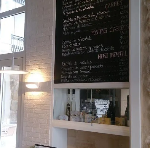 酒店 穆拉达纳酒店 2*